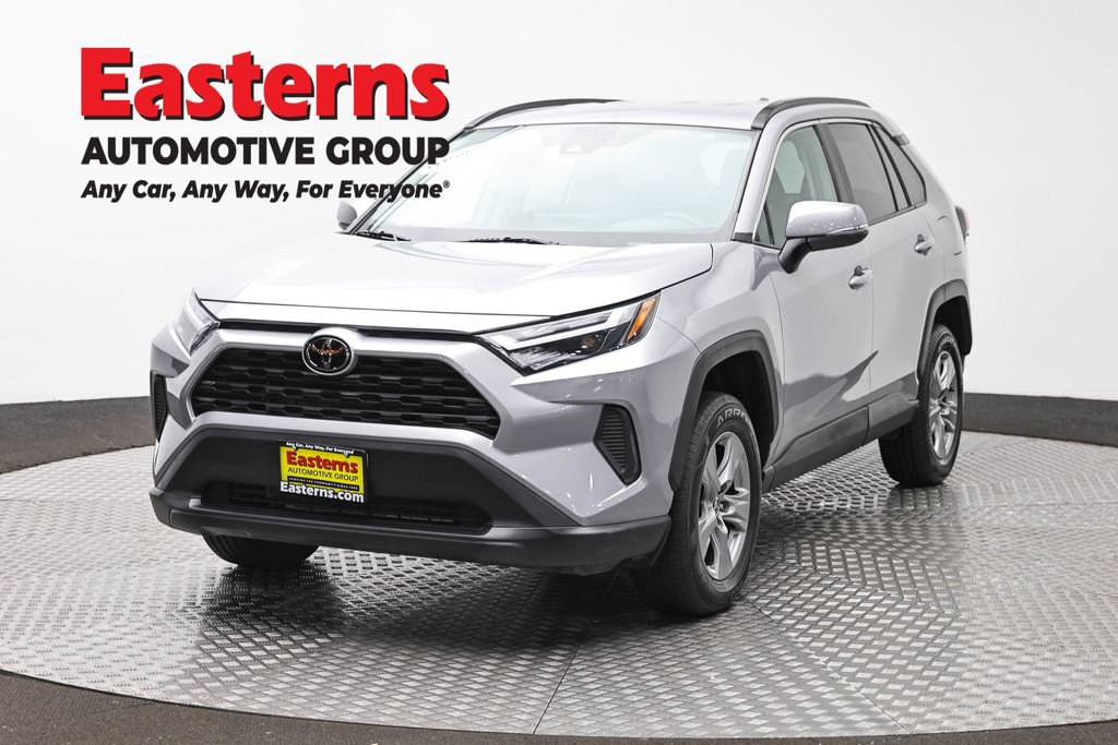 Used 2024 Toyota RAV4 XLE AWD/4WD video 1