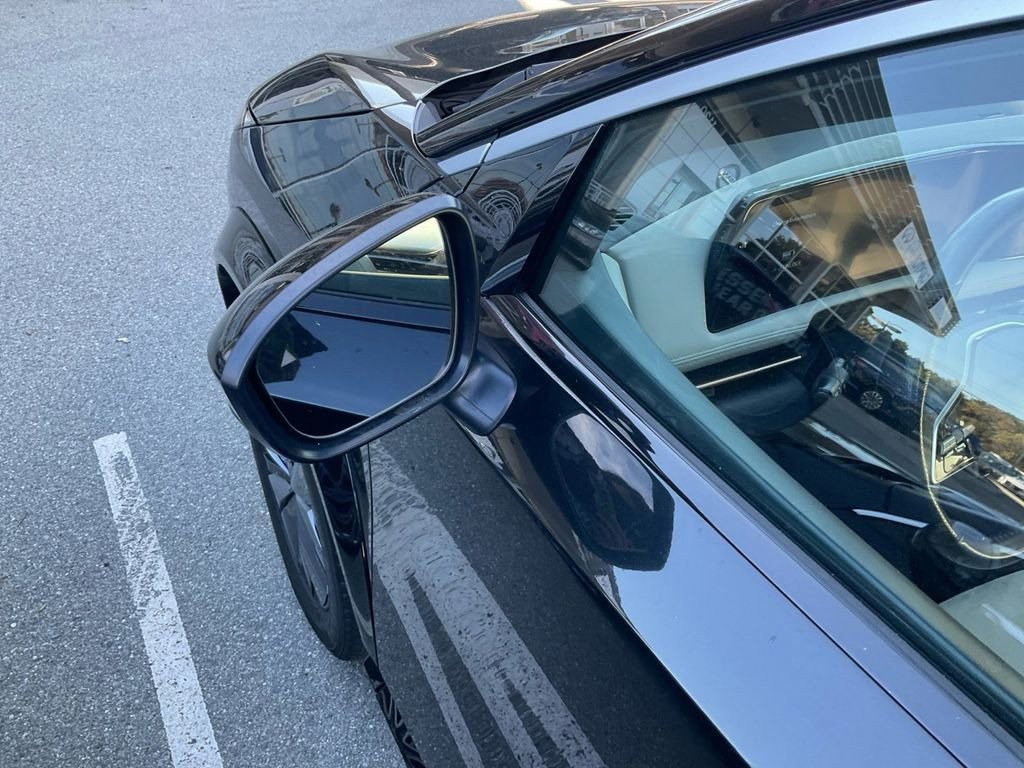 Used 2023 Nissan Ariya FWD image 32