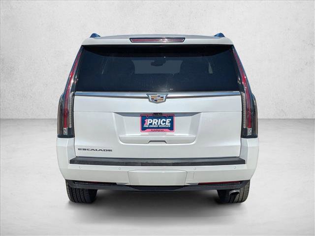 Used 2020 Cadillac Escalade Luxury image 7