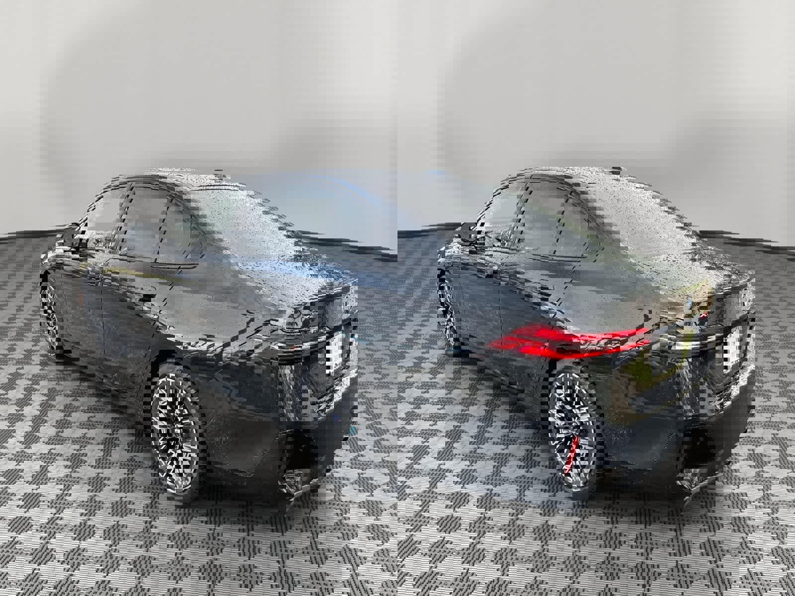 Certified 2026 BMW 530i xDrive w/ M Sport Package image 9