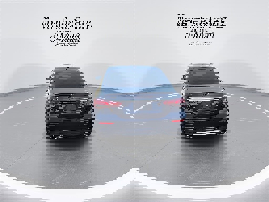 Used 2023 Mercedes-Benz E 350 Sedan image 7