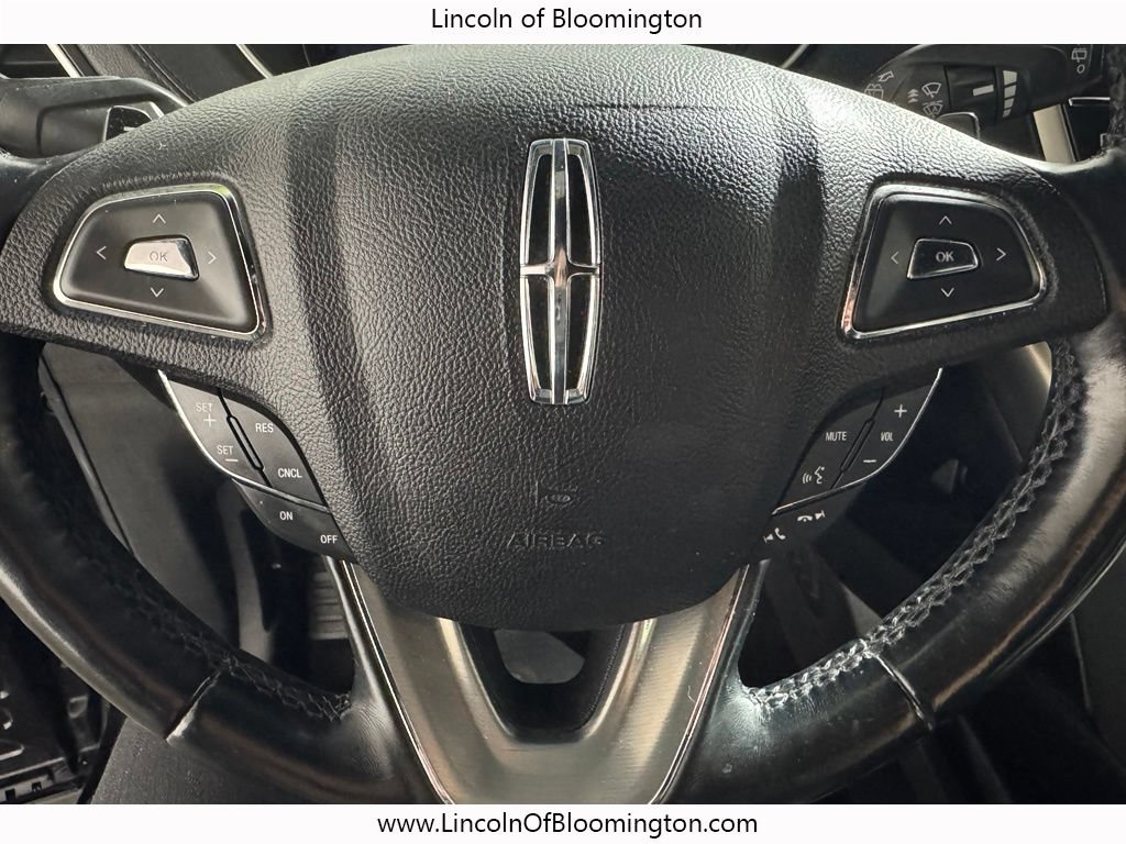 Used 2017 Lincoln MKX Reserve AWD/4WD image 19