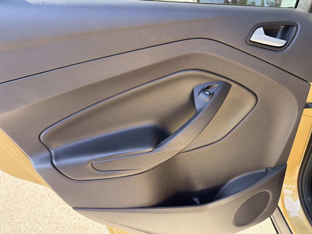 Used 2014 Ford Escape SE FWD image 10