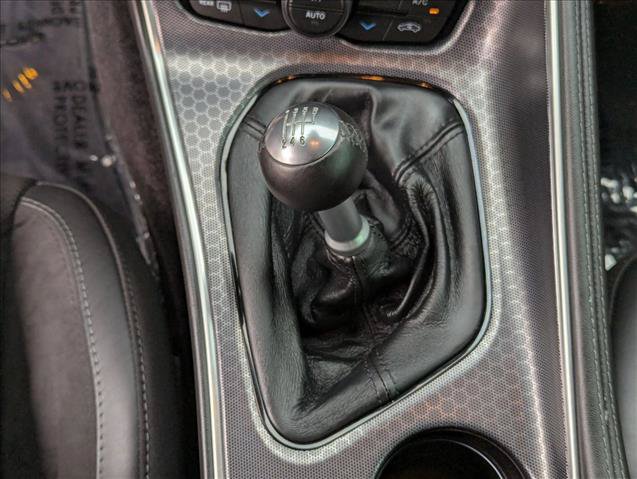 Used 2016 Dodge Challenger R/T Scat Pack w/ Leather Interior Group RWD image 11