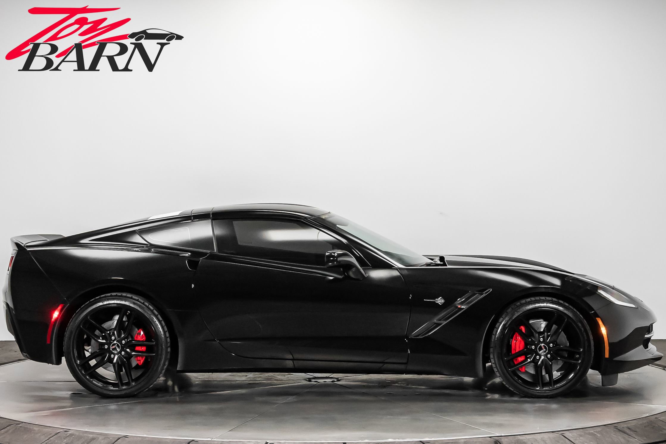 Used 2014 Chevrolet Corvette Z51 w/ 2LT Preferred Equipment Group image 14