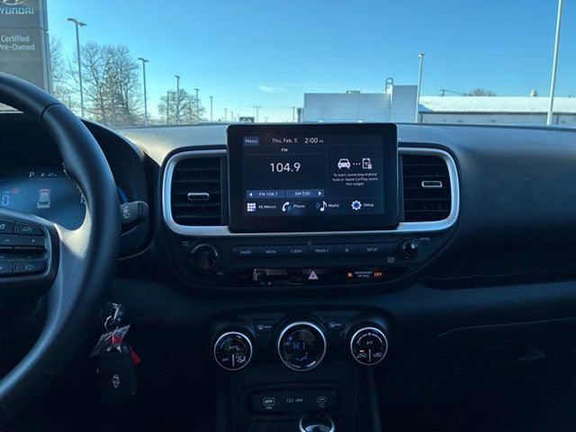 Certified 2023 Hyundai Venue SEL w/ Cargo Package image 15