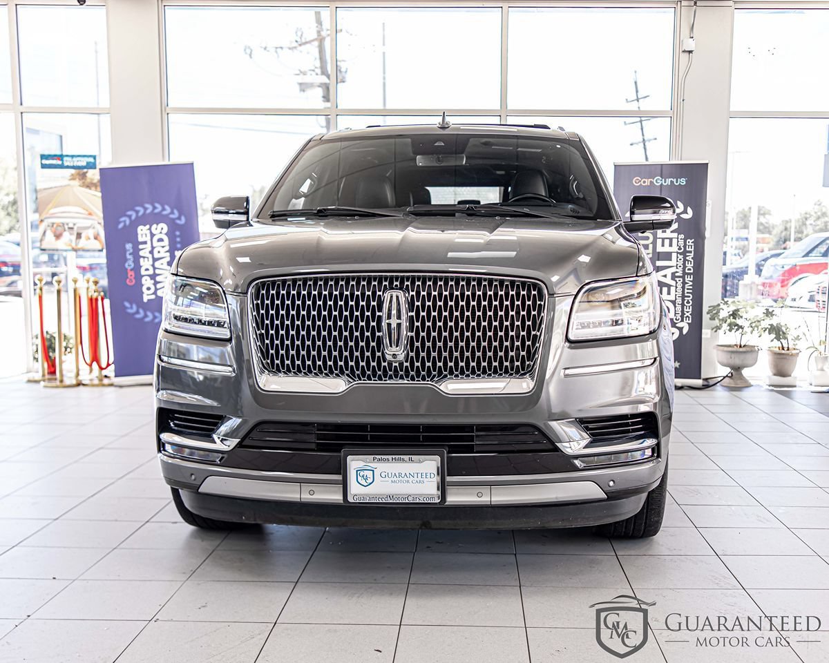 Used 2021 Lincoln Navigator L Reserve w/ Luxury Package AWD/4WD image 2