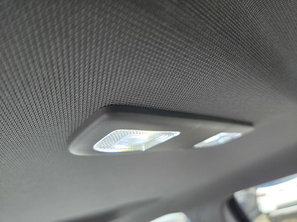 Certified 2025 Chevrolet Silverado 1500 Custom image 29