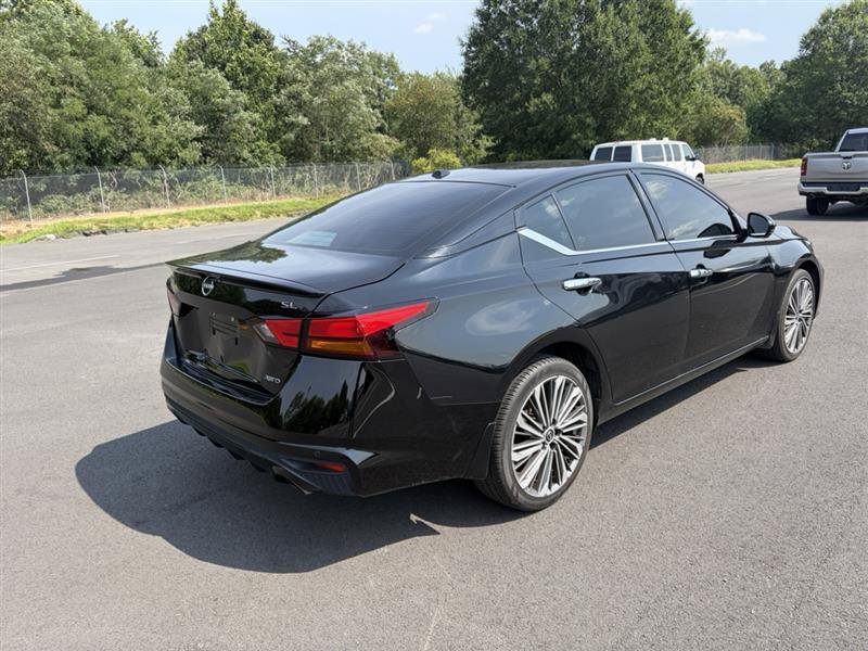 Used 2023 Nissan Altima 2.5 SL AWD/4WD image 7