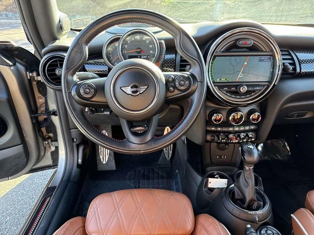 Used 2016 MINI Cooper S image 17