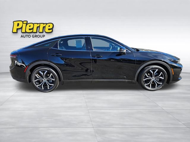 Used 2023 Toyota Crown Limited image 6