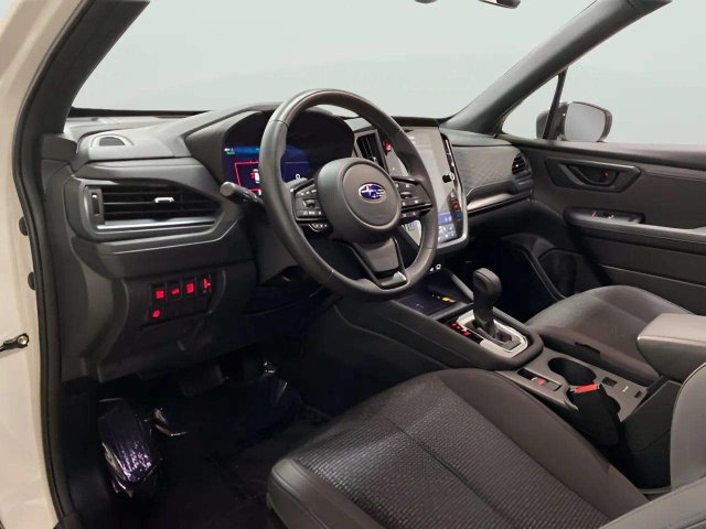Used 2025 Subaru Forester Premium AWD/4WD image 64