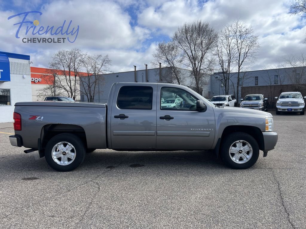 Used 2008 Chevrolet Silverado 1500 LT w/ Power Pack Plus AWD/4WD image 12