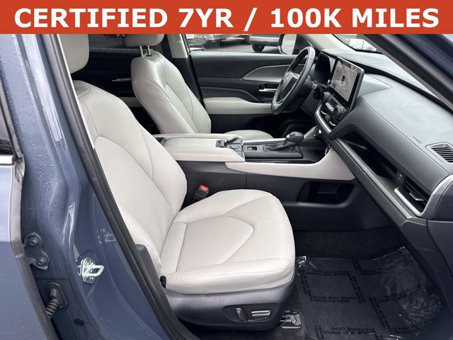Used 2025 Toyota Grand Highlander XLE image 9
