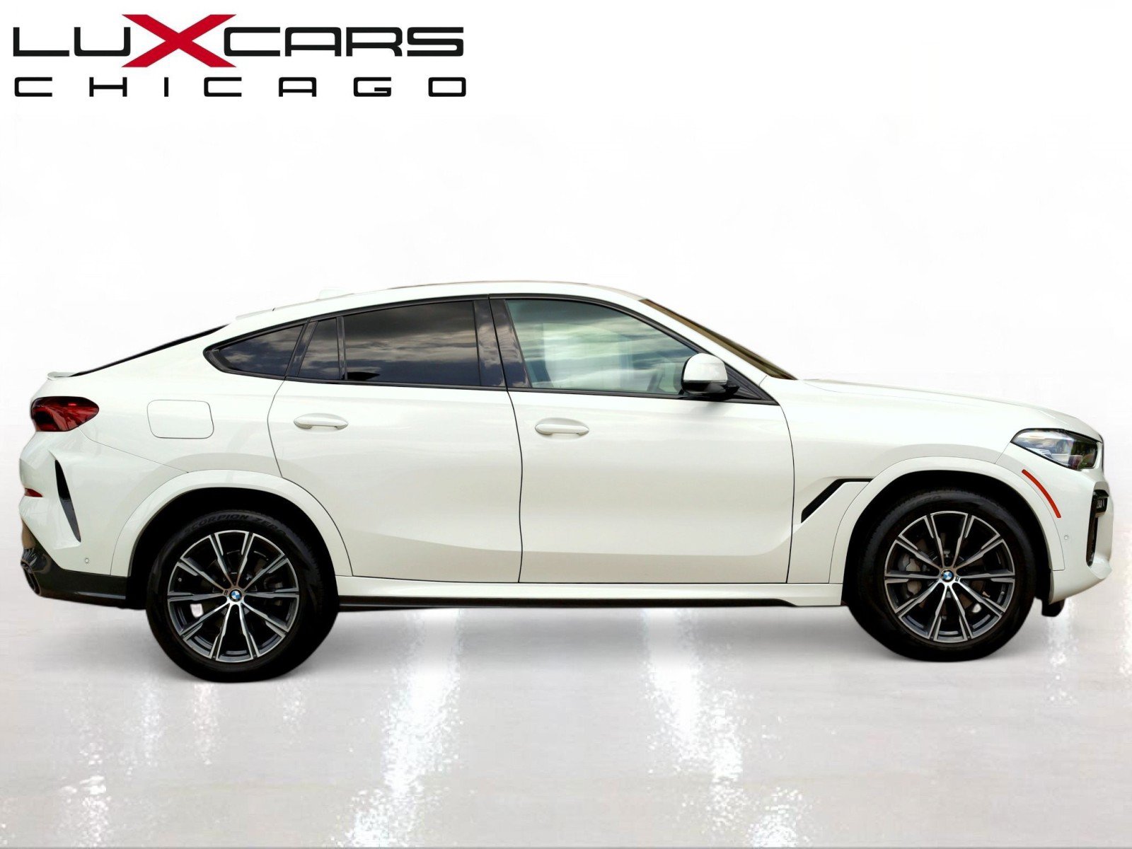 Used 2020 BMW X6 xDrive40i w/ M Sport Package AWD/4WD image 8