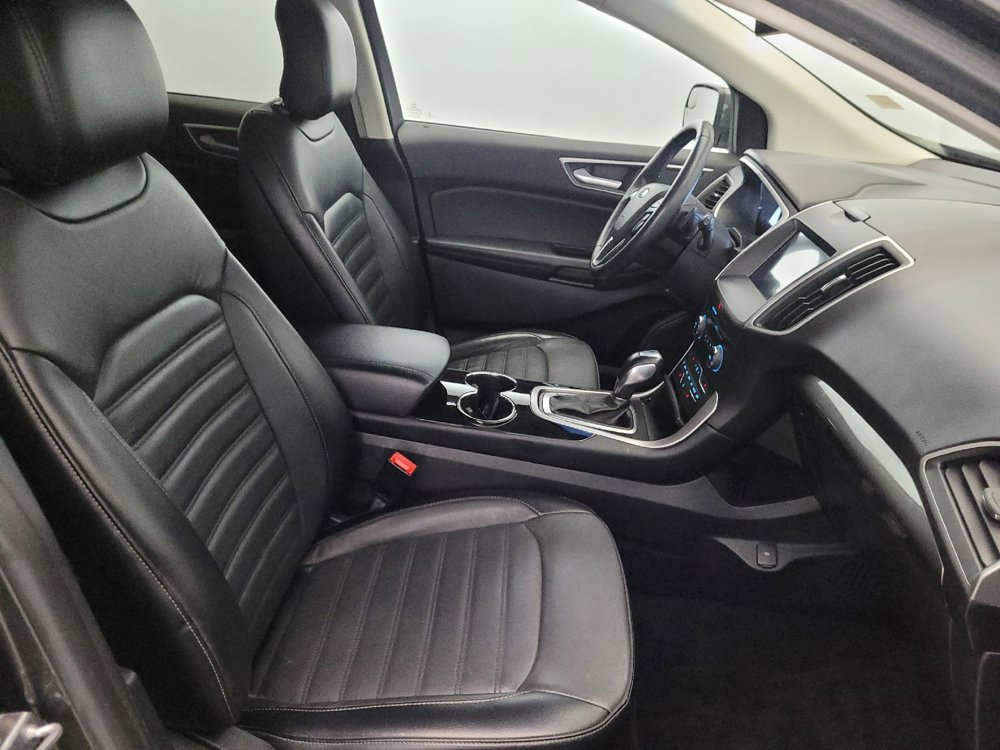 Used 2018 Ford Edge SEL w/ Equipment Group 201A AWD/4WD image 21