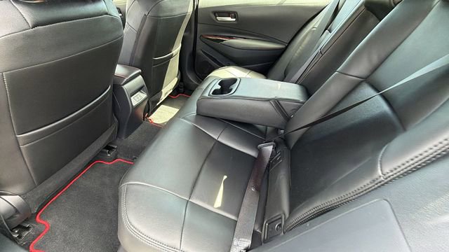 Used 2023 Toyota Corolla SE w/ SE Package image 16