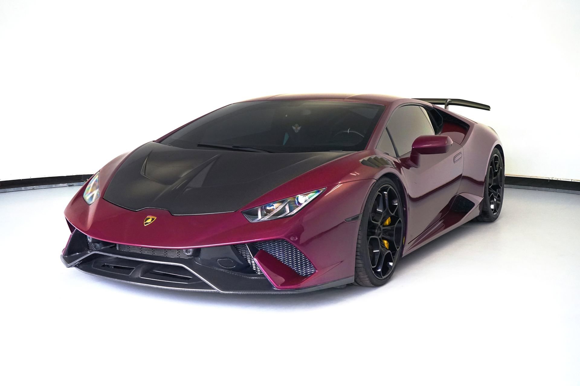 Used 2016 Lamborghini Huracan LP 610-4 AWD/4WD image 2