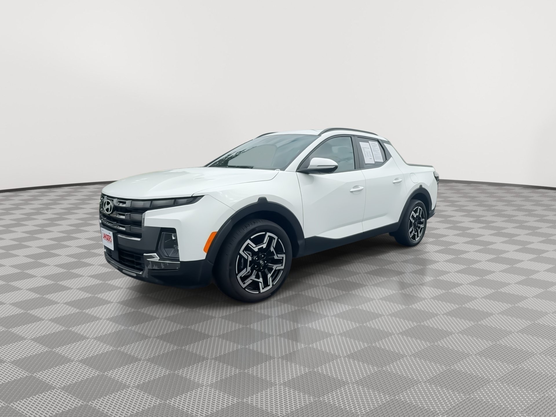 Used 2025 Hyundai Santa Cruz Limited AWD/4WD image 4