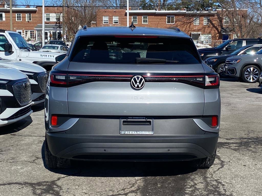 Used 2023 Volkswagen ID.4 Pro image 4
