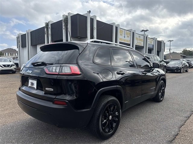 Used 2021 Jeep Cherokee Latitude image 6