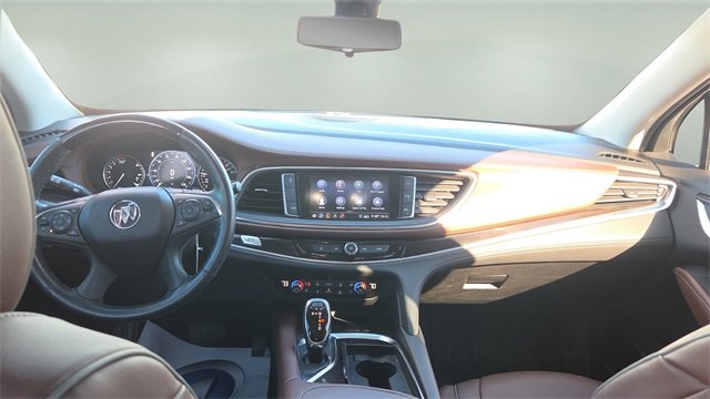 Used 2020 Buick Enclave Avenir w/ Avenir Technology Package image 27