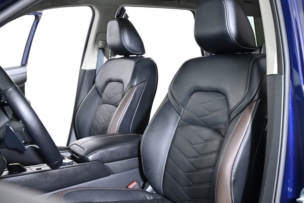 Certified 2024 Nissan Pathfinder Platinum w/ Cargo Package image 22