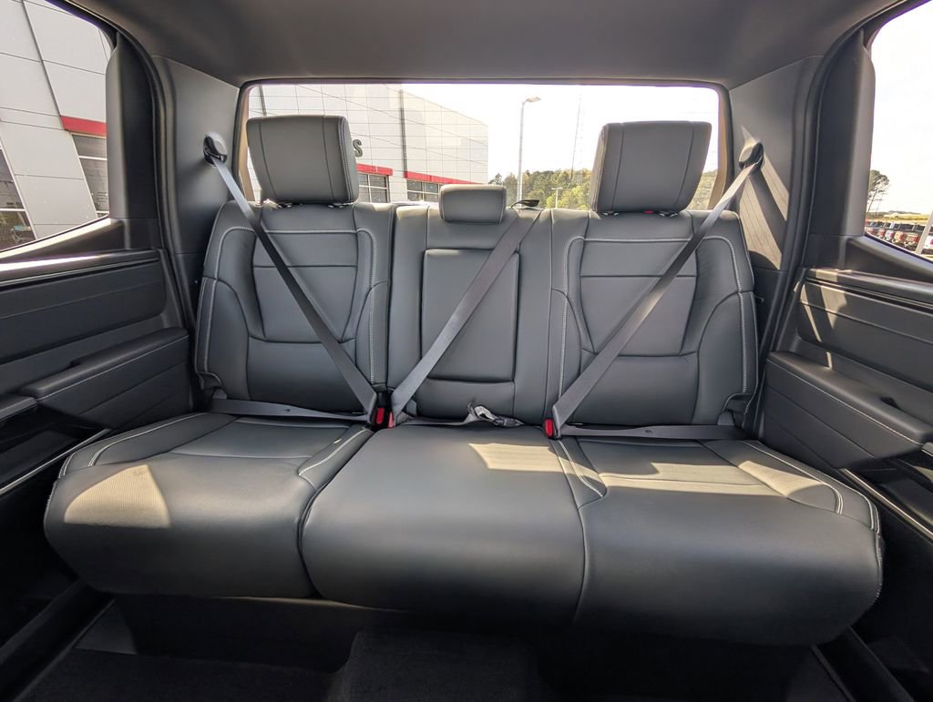 New 2026 Toyota Tundra Limited AWD/4WD image 25