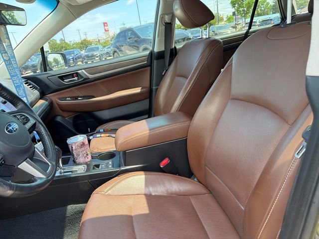 Used 2017 Subaru Outback 3.6R Touring AWD/4WD image 12