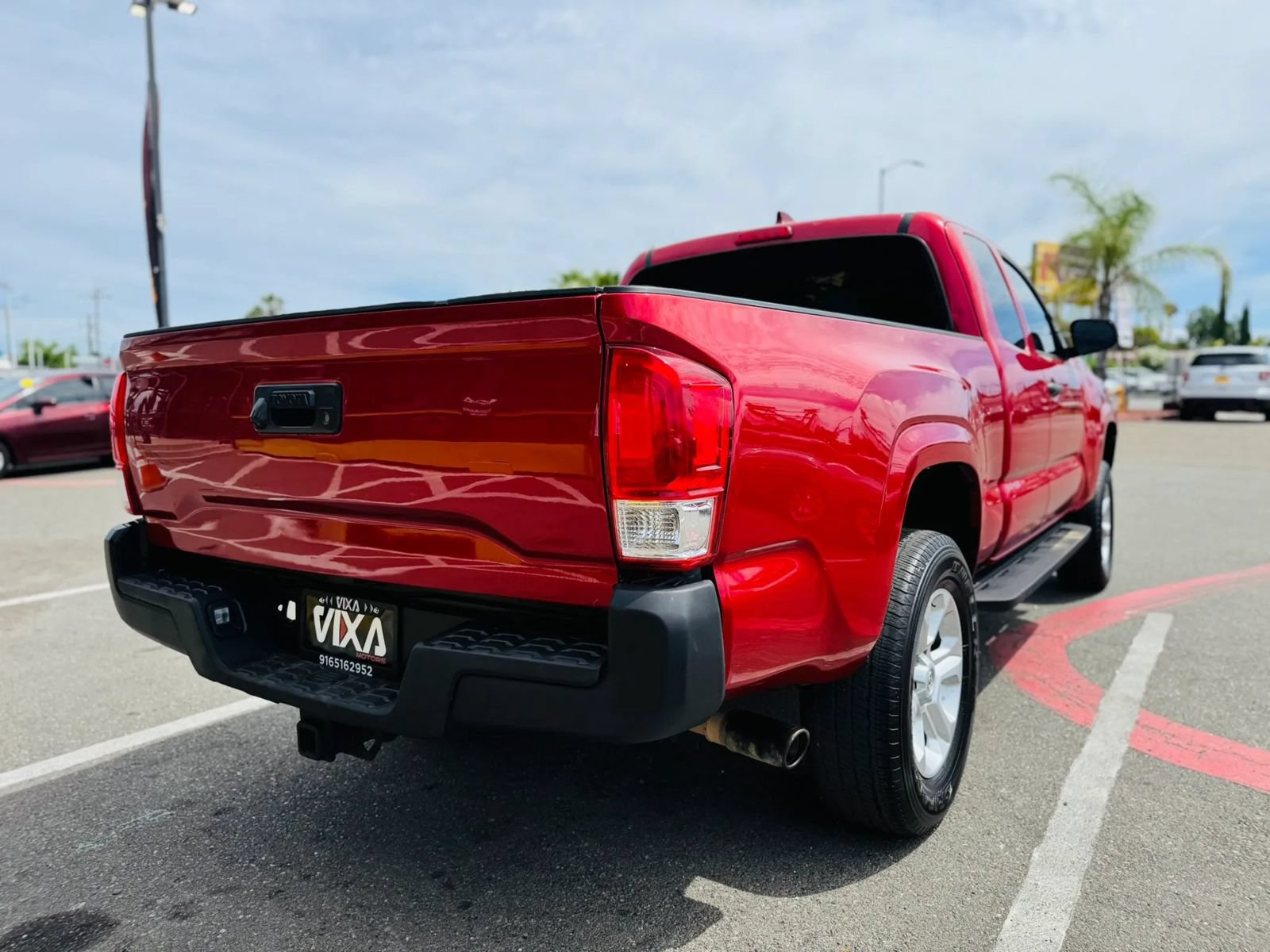 Used 2020 Toyota Tacoma SR RWD image 5