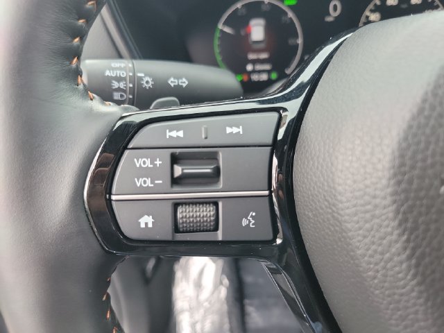 Certified 2025 Honda CR-V Sport Touring image 26