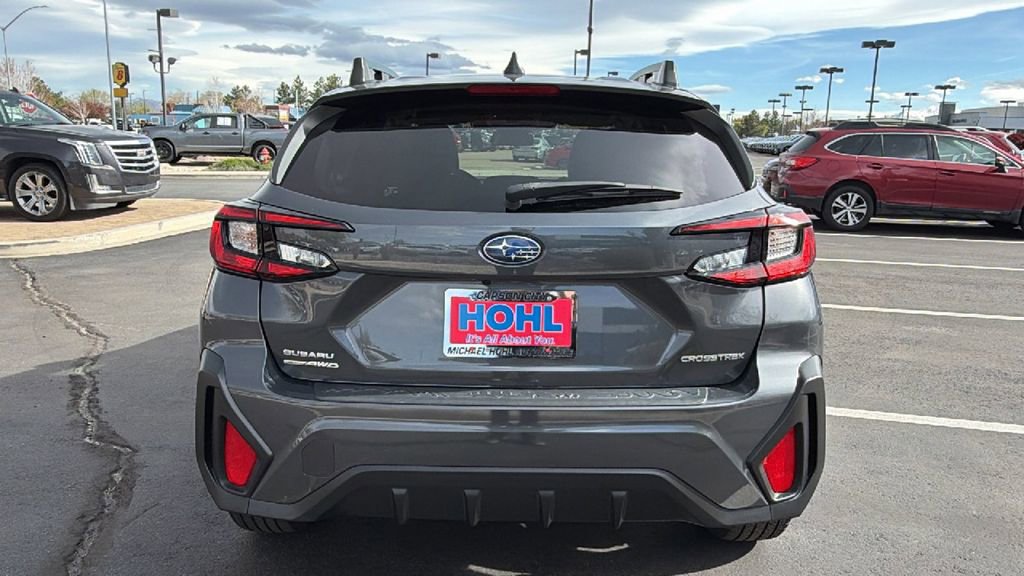 Used 2024 Subaru Crosstrek 2.0i Premium AWD/4WD image 4