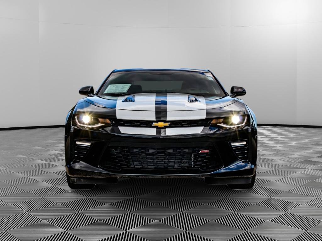 Used 2016 Chevrolet Camaro SS RWD image 5