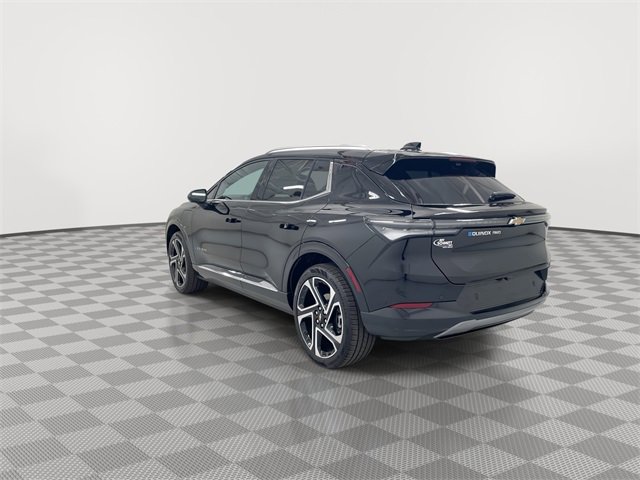 New 2026 Chevrolet Equinox EV LT image 8