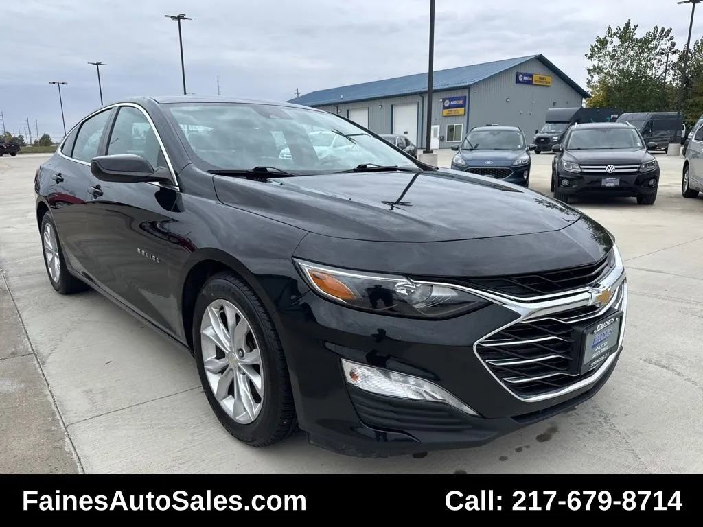 Used 2022 Chevrolet Malibu LT image 2