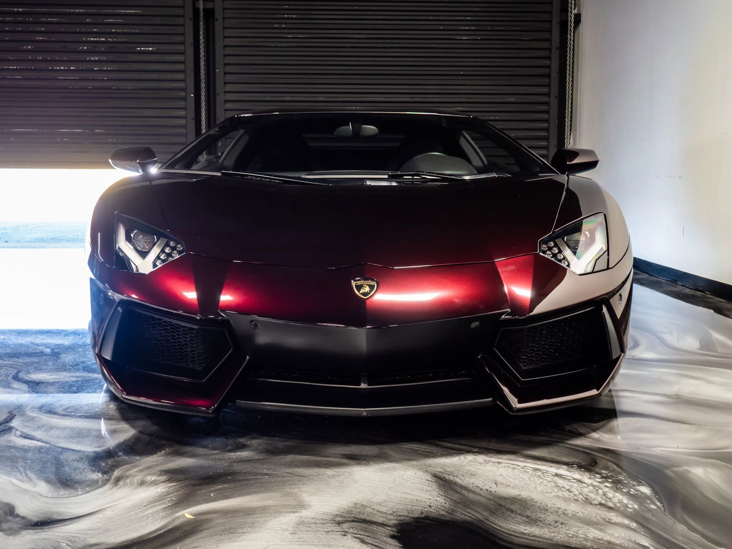 Used 2013 Lamborghini Aventador LP 700-4 image 3