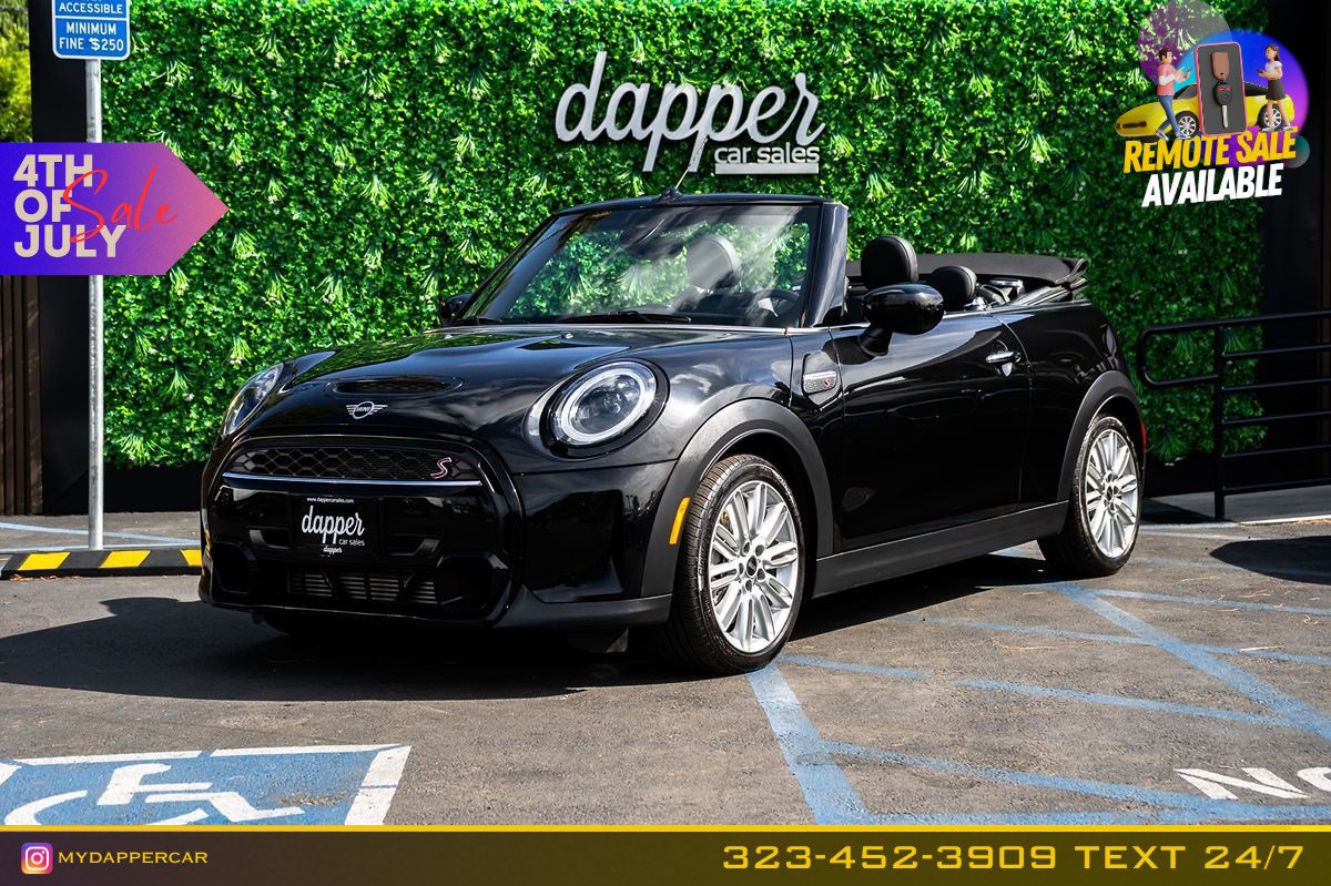 Used 2024 MINI Cooper S FWD image 1