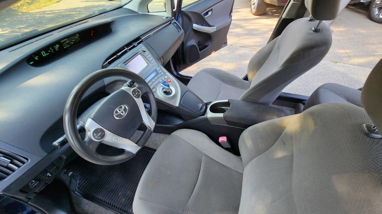 Used 2012 Toyota Prius Two image 25