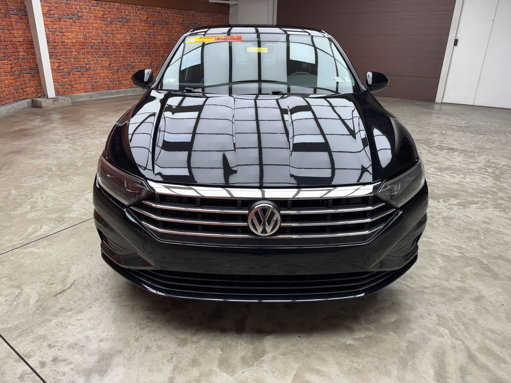 Used 2019 Volkswagen Jetta SEL w/ Cold Weather Package FWD image 7