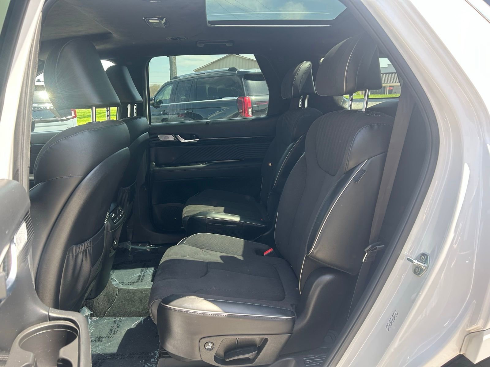 Used 2024 Hyundai Palisade Calligraphy AWD/4WD image 28