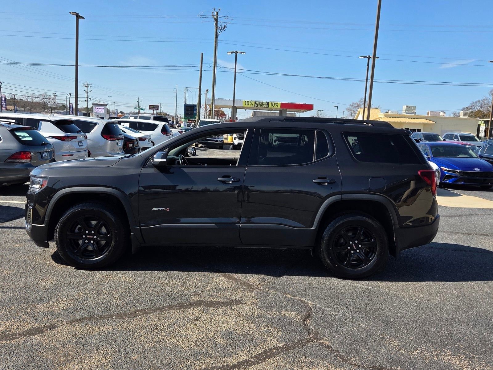 Used 2020 GMC Acadia AT4 w/ LPO, Floor Liner Package image 4