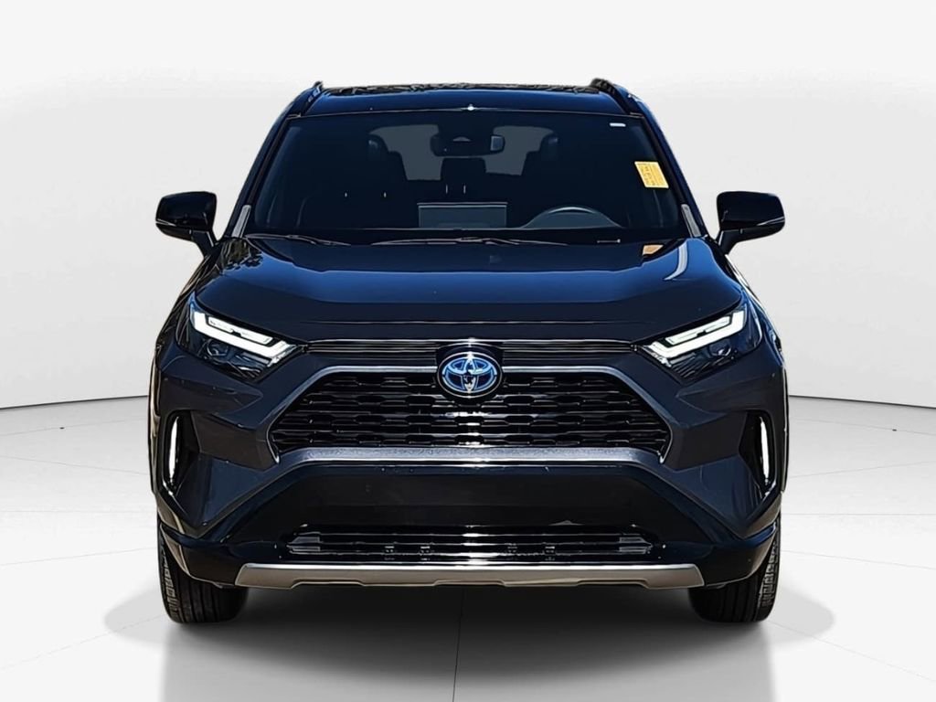 Used 2023 Toyota RAV4 XSE video 2