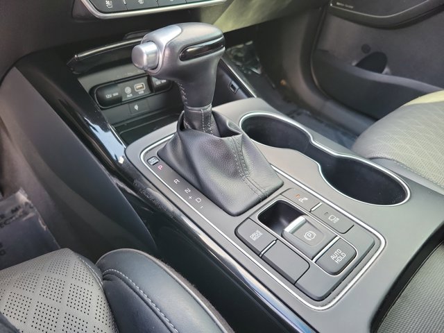 Used 2019 Kia Sorento SX image 24