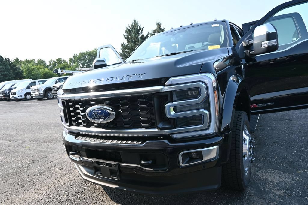 New 2026 Ford F450 Platinum w/ Platinum Plus Package AWD/4WD image 85