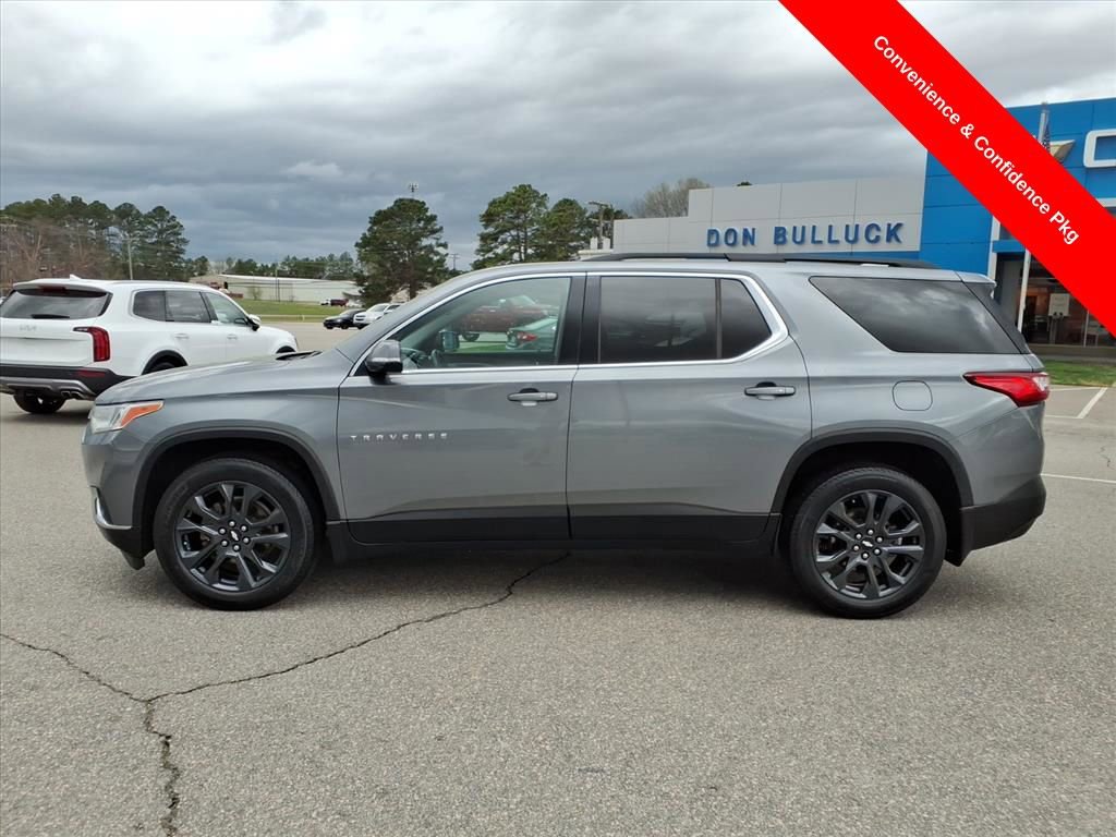 Used 2019 Chevrolet Traverse LT image 2