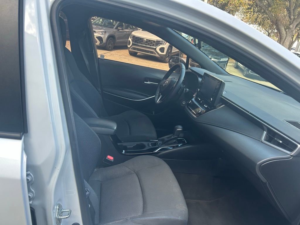 Used 2022 Toyota Corolla SE image 34