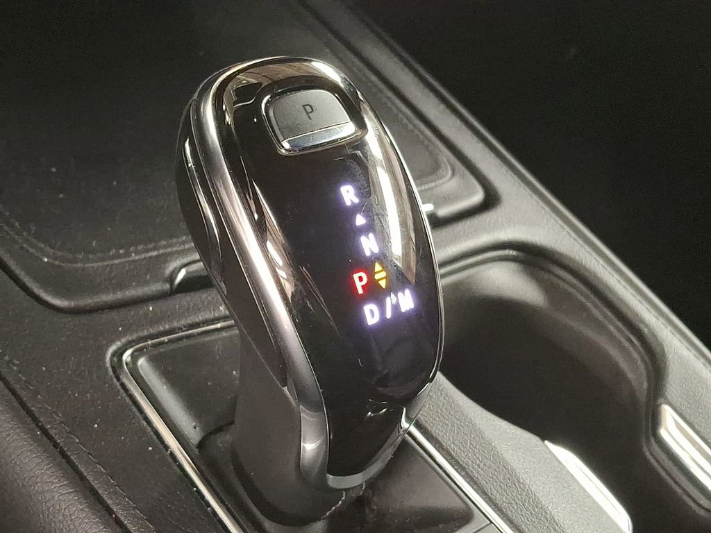 Used 2022 Cadillac XT4 Sport w/ LPO, Onyx Lite Package image 11