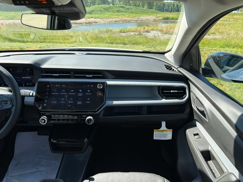 New 2027 Chevrolet Bolt RS FWD image 28