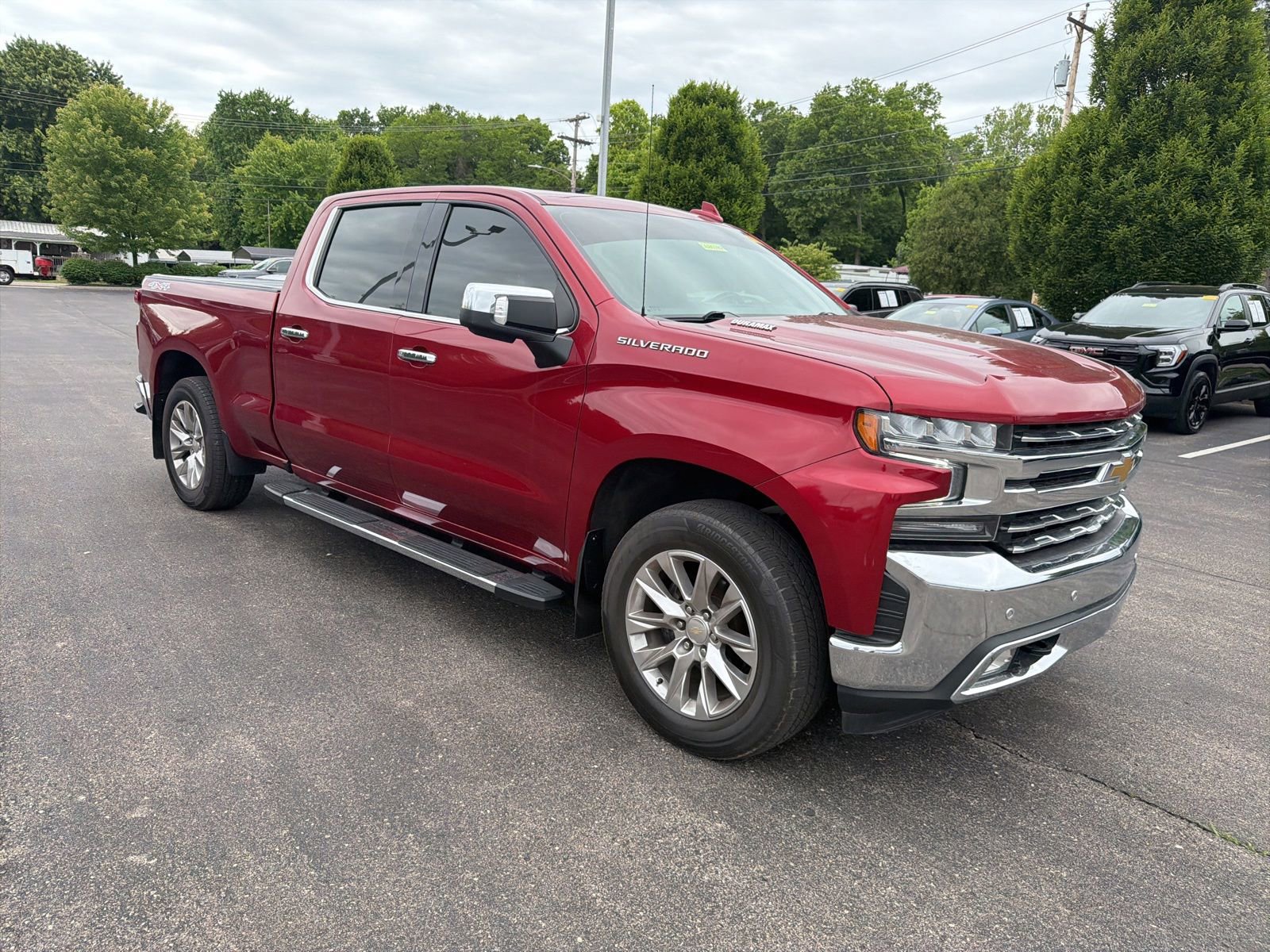 Used 2022 Chevrolet Silverado 1500 LTZ w/ LTZ Convenience Package II AWD/4WD image 7