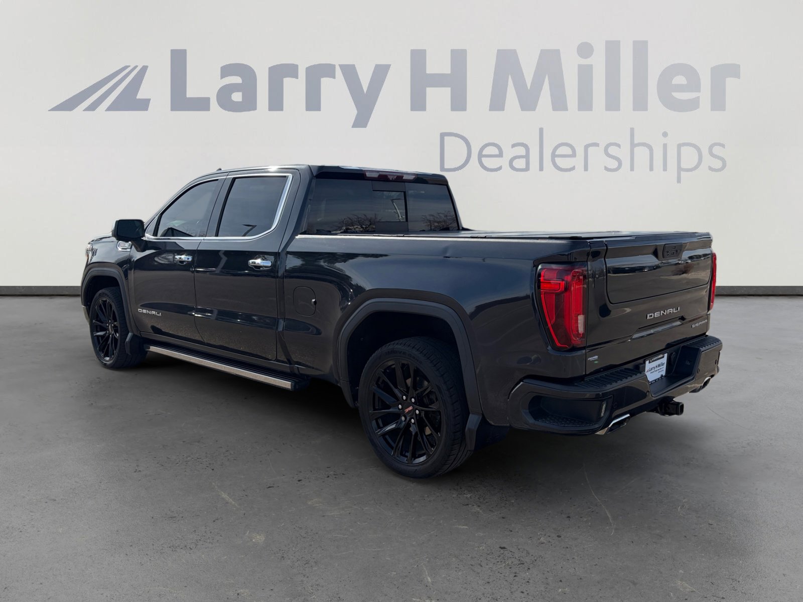 Used 2020 GMC Sierra 1500 Denali w/ Denali Ultimate Package image 4